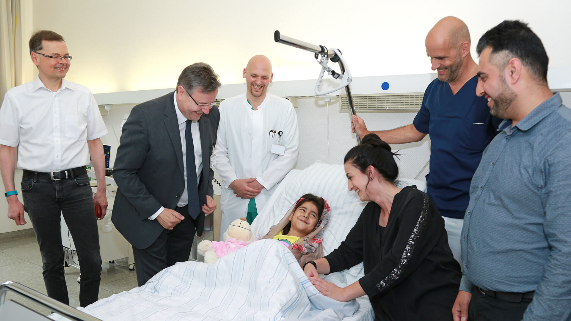 Bibi aus Afghanistan in ihrem Krankenhausbett im St. Josef Krankenhaus Moers